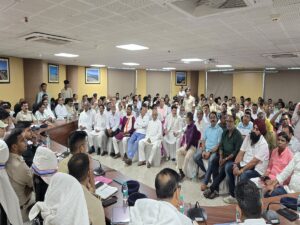 धनबाद समाहरणालय में ईद-उल-जोहा को लेकर शांति समिति की बैठक